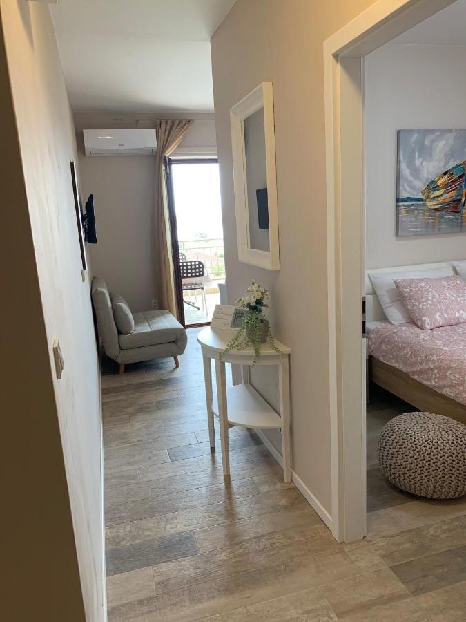 Family Friendly Apartments With A Swimming Pool Povljana, Pag - 244 Extérieur photo