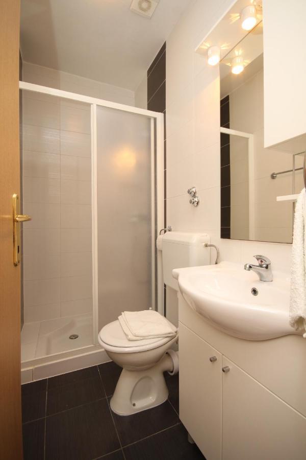 Family Friendly Apartments With A Swimming Pool Povljana, Pag - 244 Extérieur photo