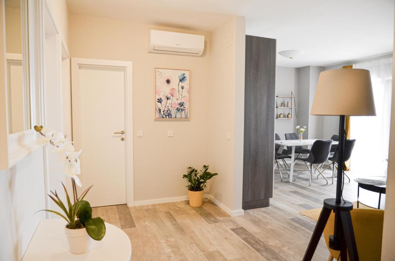 Family Friendly Apartments With A Swimming Pool Povljana, Pag - 244 Extérieur photo