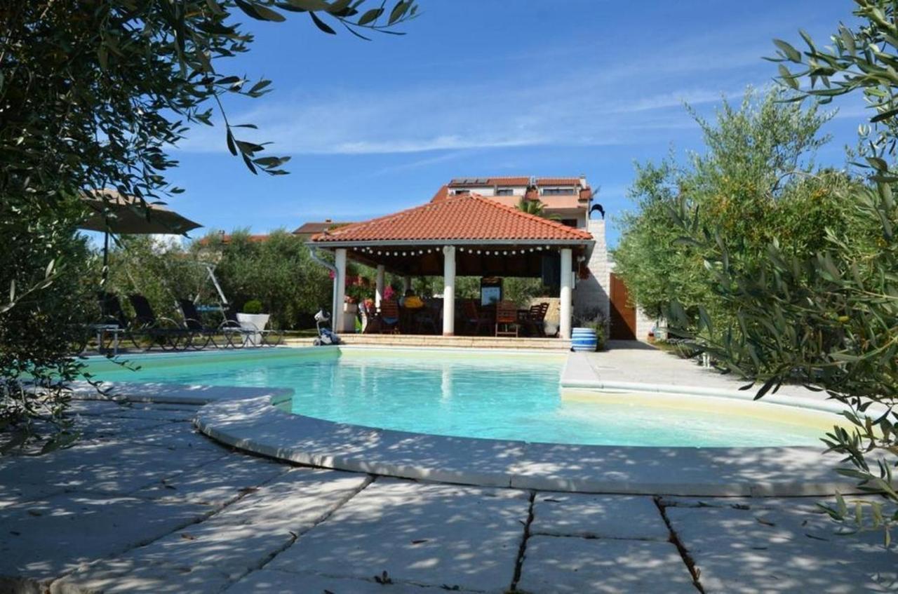 Family Friendly Apartments With A Swimming Pool Povljana, Pag - 244 Extérieur photo