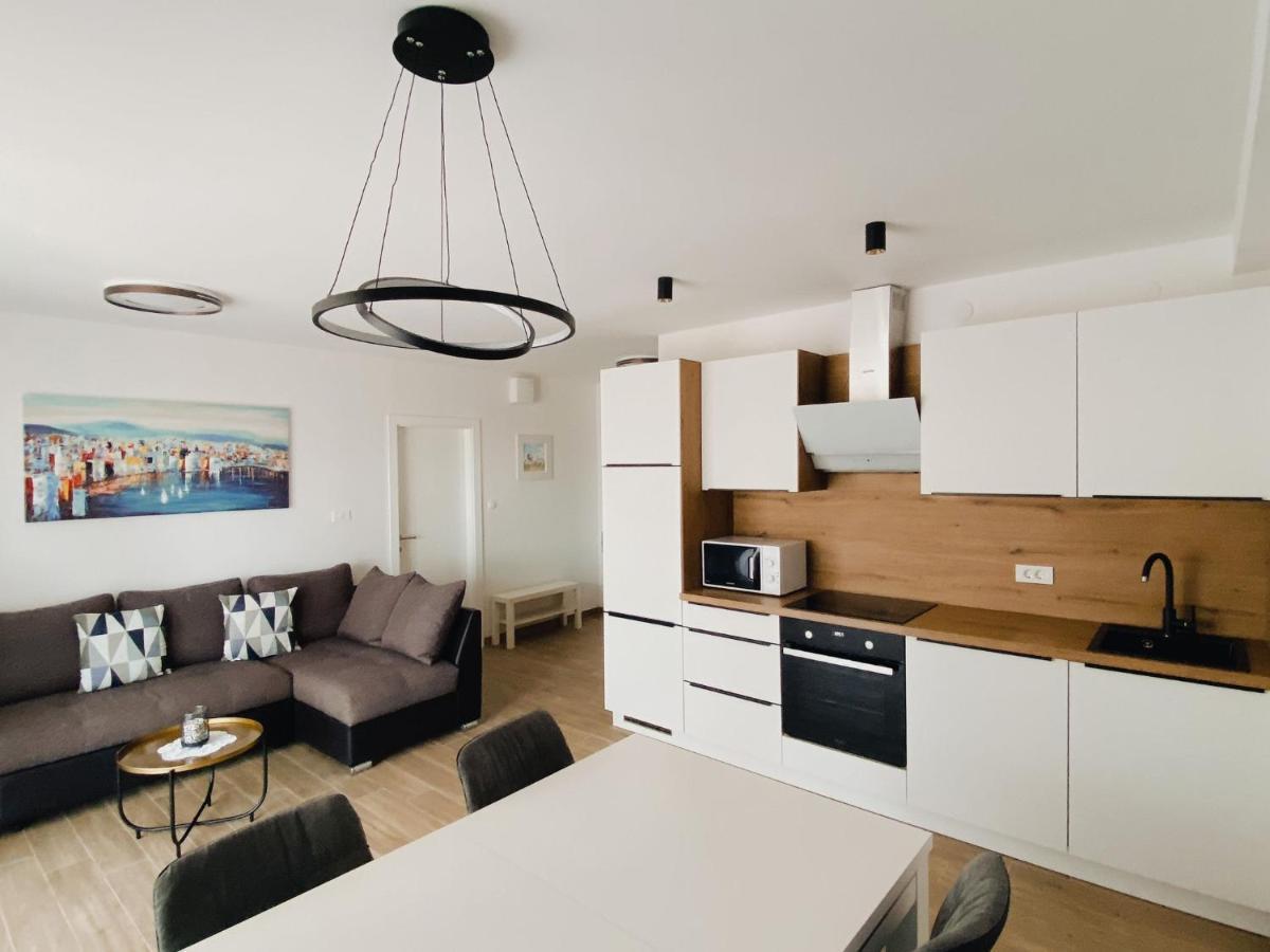 Family Friendly Apartments With A Swimming Pool Povljana, Pag - 244 Extérieur photo