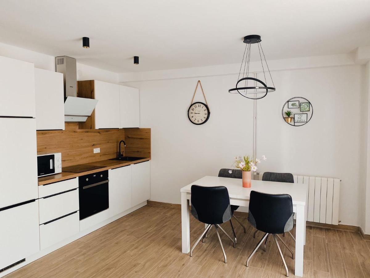 Family Friendly Apartments With A Swimming Pool Povljana, Pag - 244 Extérieur photo