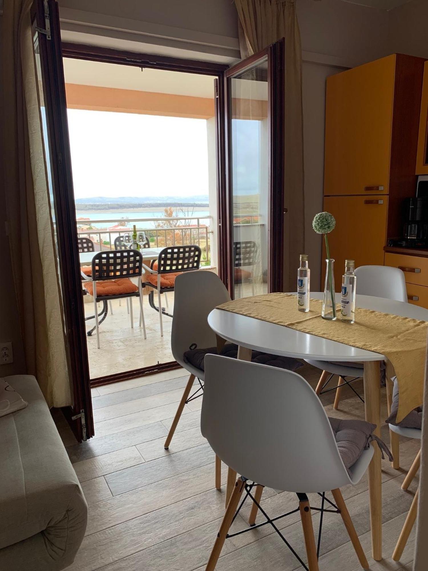 Family Friendly Apartments With A Swimming Pool Povljana, Pag - 244 Chambre photo
