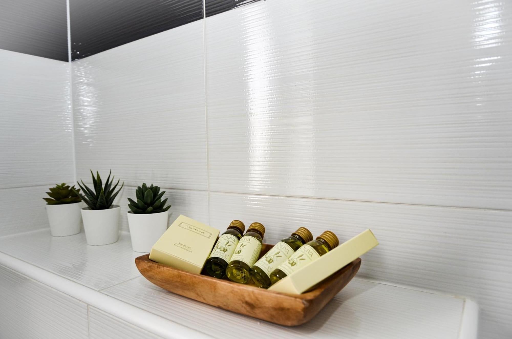 Family Friendly Apartments With A Swimming Pool Povljana, Pag - 244 Chambre photo